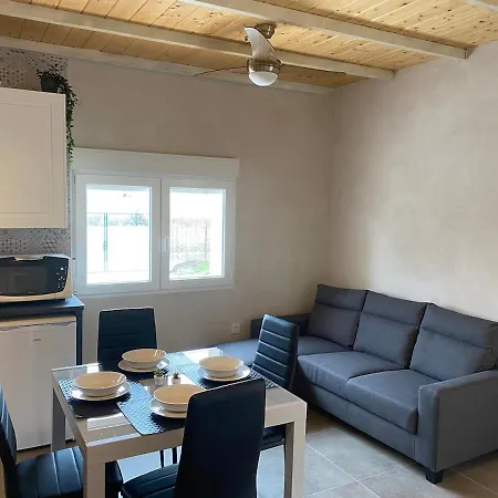 House In Nature With A And Large Garden Holiday home Aveinte